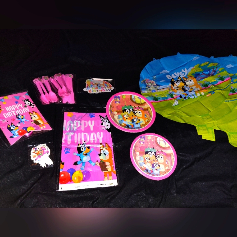 Bluey Birthday Party Set 🩵 NWT